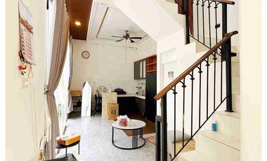 DIJUAL TANPA BASA-BASI RUMAH KOMERSIL 2 LANTAI DIPERUMAHAN VILLA KEDAMAIAN ASRI MANDIRI