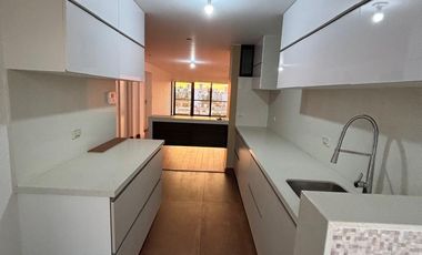 VENDO DEPARTAMENTO DE ESTRENO 125M2 + COCHERA EN URB. CHAMA / SURCO