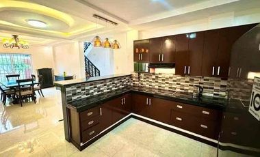 FOR RENT: 4 BEDROOMS HOUSE WITH SWIMMING POOL