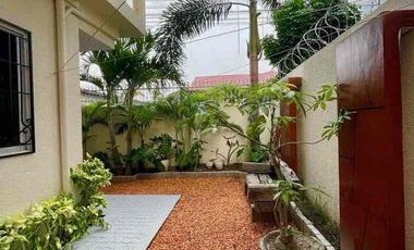 FOR RENT: 4 BEDROOMS HOUSE WITH SWIMMING POOL