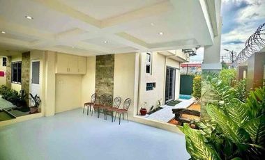 FOR RENT: 4 BEDROOMS HOUSE WITH SWIMMING POOL