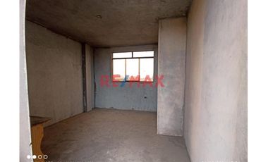 1145787 Casa Con 3 Deparatmentos Y Local Al Lado De Parque