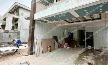 Venta de hermosa casa en Isla Mocoli. Península