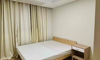 ₱𝟔.𝟓𝐌 𝐅𝐨𝐫 𝐒𝐚𝐥𝐞: 𝐅𝐮𝐥𝐥𝐲-𝐅𝐮𝐫𝐧𝐢𝐬𝐡𝐞𝐝 𝟐-𝐁𝐞𝐝𝐫𝐨𝐨𝐦 𝐂𝐨𝐧𝐝𝐨 𝐰𝐢𝐭𝐡 𝐇𝐢𝐥𝐭𝐨𝐧 𝐋𝐚𝐤𝐞 𝐕𝐢𝐞𝐰 𝐢𝐧 𝐌𝐨𝐧𝐭𝐞𝐫𝐫𝐚𝐜𝐞 𝐋𝐚𝐤𝐞, 𝐂𝐥𝐚𝐫𝐤