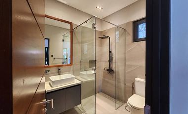 House and Lot For Sale in Ayala Alabang Village, Muntinlupa City