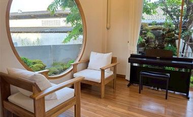 Japanese Style Pool Villa