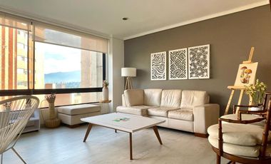 SE VENDE APARTAMENTO POBLADO