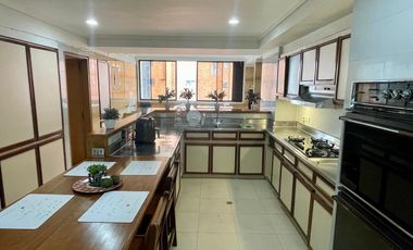 SE VENDE APARTAMENTO POBLADO