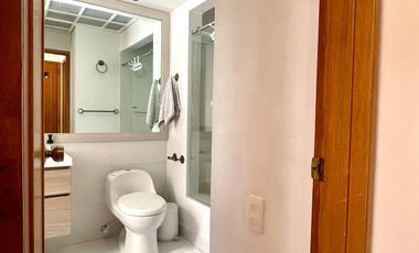 SE VENDE APARTAMENTO POBLADO