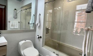 SE VENDE APARTAMENTO POBLADO