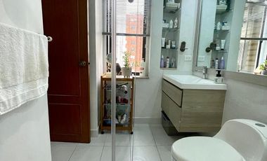 SE VENDE APARTAMENTO POBLADO