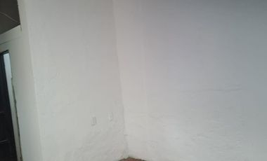 SE ARRIENDA LOCAL COMERCIAL  CALLE 28 # 11-79