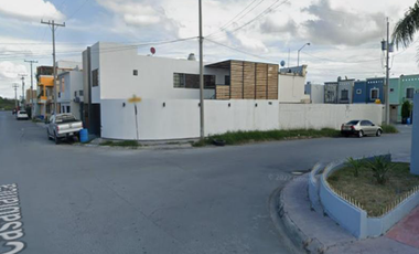 EN VENTA HERMOSA CASA EN QUINTA REAL, HEROICA MATAMOROS