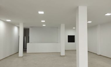 Local Comercial con Mezzanine
