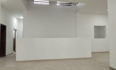 Local Comercial con Mezzanine