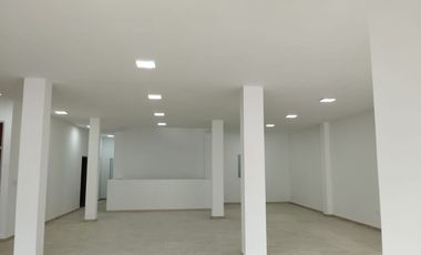Local Comercial con Mezzanine