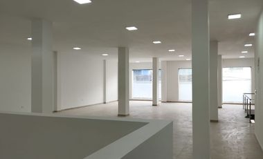 Local Comercial con Mezzanine