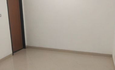 JUAL CEPAT/SEWA RUMAH 2 LANTAI  GADING ELOK