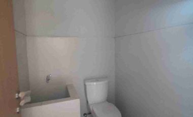 rumah sehat dengan taman di samping type evoria heavenland park candi sidoarjo