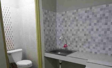 Rumah Lapangan Koni 1jt/bln jln kaki 5 menit ke Stasiun Depok Lama.