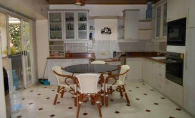 Spacious 5 Bedrooms House w/ Big Garden in Northtown