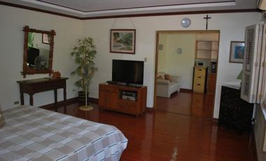 Spacious 5 Bedrooms House w/ Big Garden in Northtown