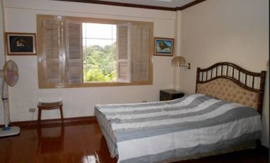 Spacious 5 Bedrooms House w/ Big Garden in Northtown