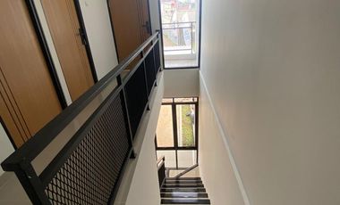 Rumah dijual Cibubur Akses Tol dan LRT