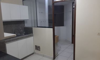 Bajo De Precio. Se Vende Lindo Dpto. Flat De 98 M2 (5To. Piso), En Urb. Santa Beatriz-Lima