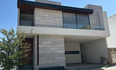 Casa en Venta en el Fraccionamiento Villandares