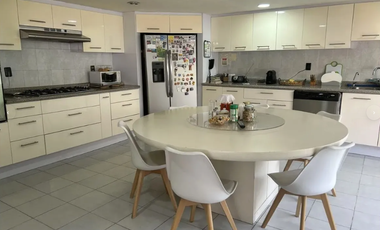 Colinas del Bosque, Venta de casa en fraccionamiento