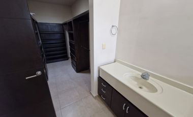 CASA EN RENTA MISION DE ANAHUAC, ESCOBEDO