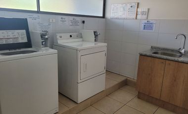 Depto Entre Ricardo Lyon Y Pedro Lautaro Ferrer