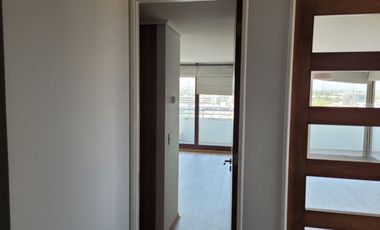 Depto Entre Ricardo Lyon Y Pedro Lautaro Ferrer