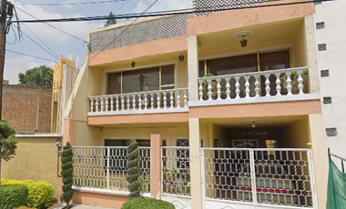 VENTA DE CASA Calle Zahuatlan 275, Hab la Romana, 54030 Tlalnepantla, Méx.