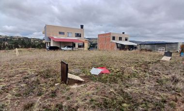 🏡 SE VENDE CASA EN TUNJA 📍 A 4 km de la salida hacia Villa de Leyva