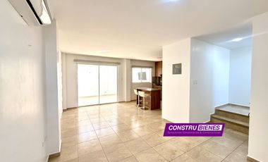 Casa moderna en renta sin muebles – Urbanización Barú, Manta