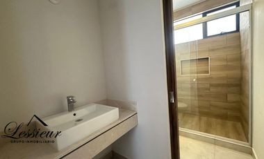 SE RENTA CASA UBICADA EN FRACCIONAMIENTO PRIVADO LA MORIN