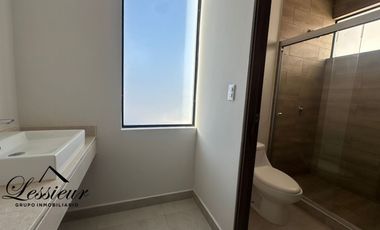 SE RENTA CASA UBICADA EN FRACCIONAMIENTO PRIVADO LA MORIN