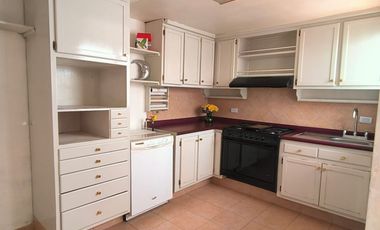 Renta Casa cerca del centro de Tepotzotlan, Lienzo Charro y Avenida.