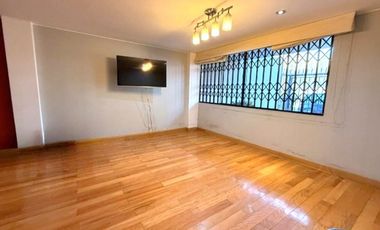 ALQUILO DEPARTAMENTO S/. 3200    EN LA MOLINA, PRIMER PISO