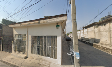 CASA EN VENTA EN TLAQUILTENANGO, MORELOS – Ubicación céntrica cerca de servicios y comercios, Recuperación Bancaria