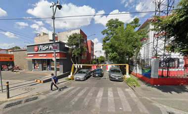 CASA EN TEPEYAC INSURGENTES GUSTAVO A MADERO EN REMATE BANCARIO