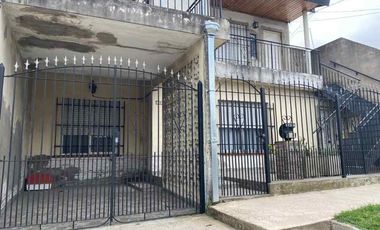 CASA PH DE 3 AMBIENTES EN ALQUILER