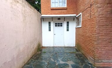 Chalet + Dúplex en Mar del Tuyú – más de 6 Ambientes - Excelente Zona – Ideal Inversor