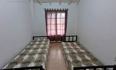 Chalet + Dúplex en Mar del Tuyú – más de 6 Ambientes - Excelente Zona – Ideal Inversor