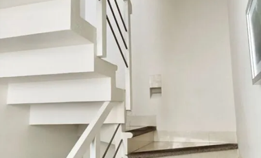 Del Valle, Venta de casa en condominio de solo 5 casas