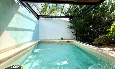 Casa en Esquina en Gran Santa Fe con Terreno Excedente