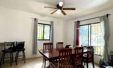 Casa en Esquina en Gran Santa Fe con Terreno Excedente