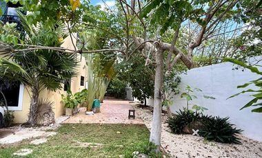 Casa en Esquina en Gran Santa Fe con Terreno Excedente